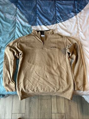 Columbia Men's Half-Zip Sweater in Tan/Brown